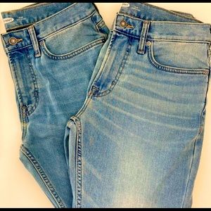 2-Pack Fleece Lined Jeans. 2x45. NEVER WORN.